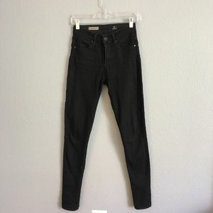 Black high rise skinnies